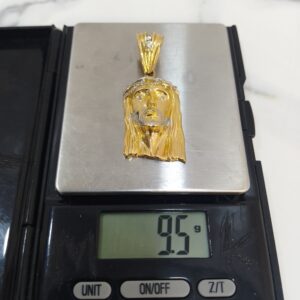 18K Gold Jesus Piece Pendant (9.5g)