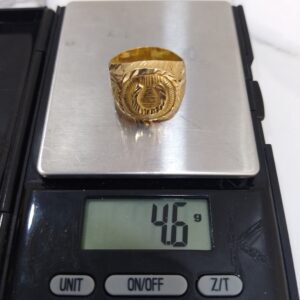 18K Gold Horseshoe Signet Ring (4.6g)