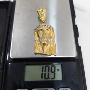 18K Gold Jesus Piece Pendant (10.9g)