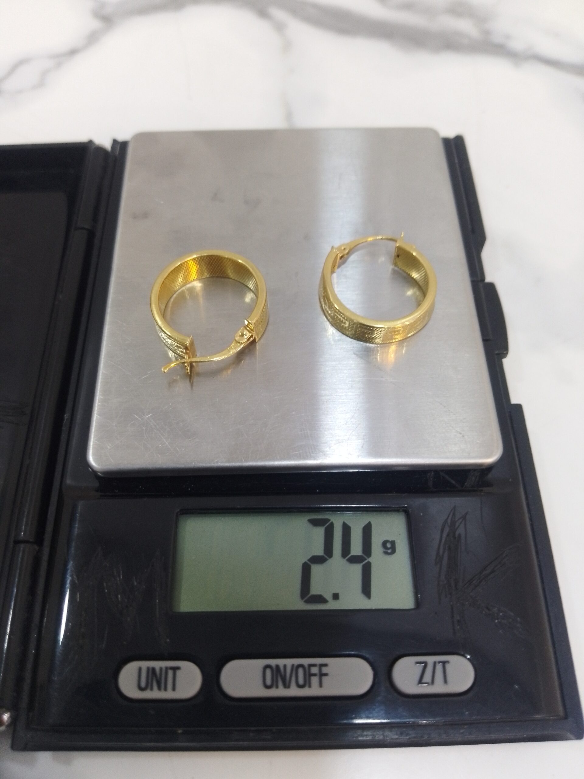 18K Gold Greek Key Pattern Hoop Earrings (2.4g)