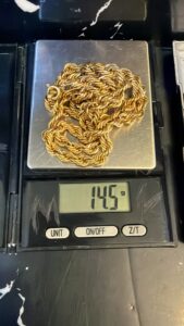 18 Karat Gold Twisted Neck Chain (14.5g)