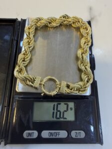 18 Karat Gold Twisted Hand Chain/ Bracelet (16.2)