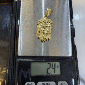 18 karat Gold Jesus Piece Pendant (2.4g)