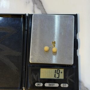18 Karat Gold Tondo Earring 1.9g